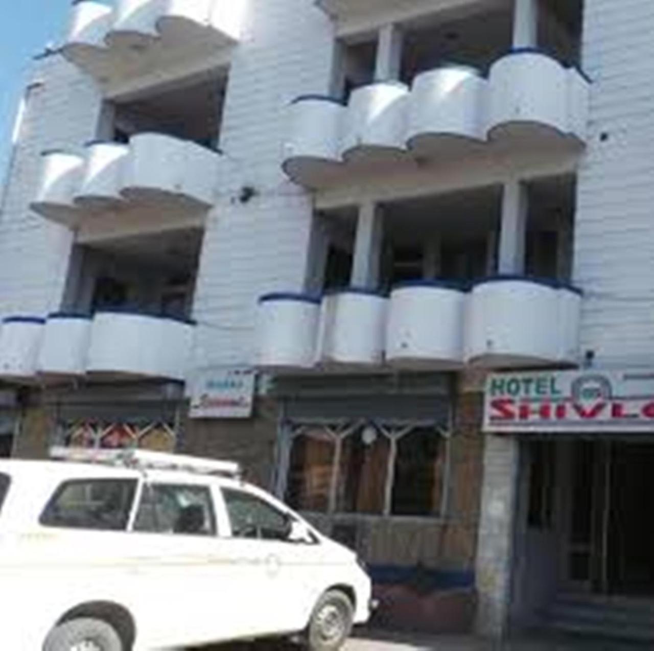 Hotel Shivlok ริชิเคช ภายนอก รูปภาพ