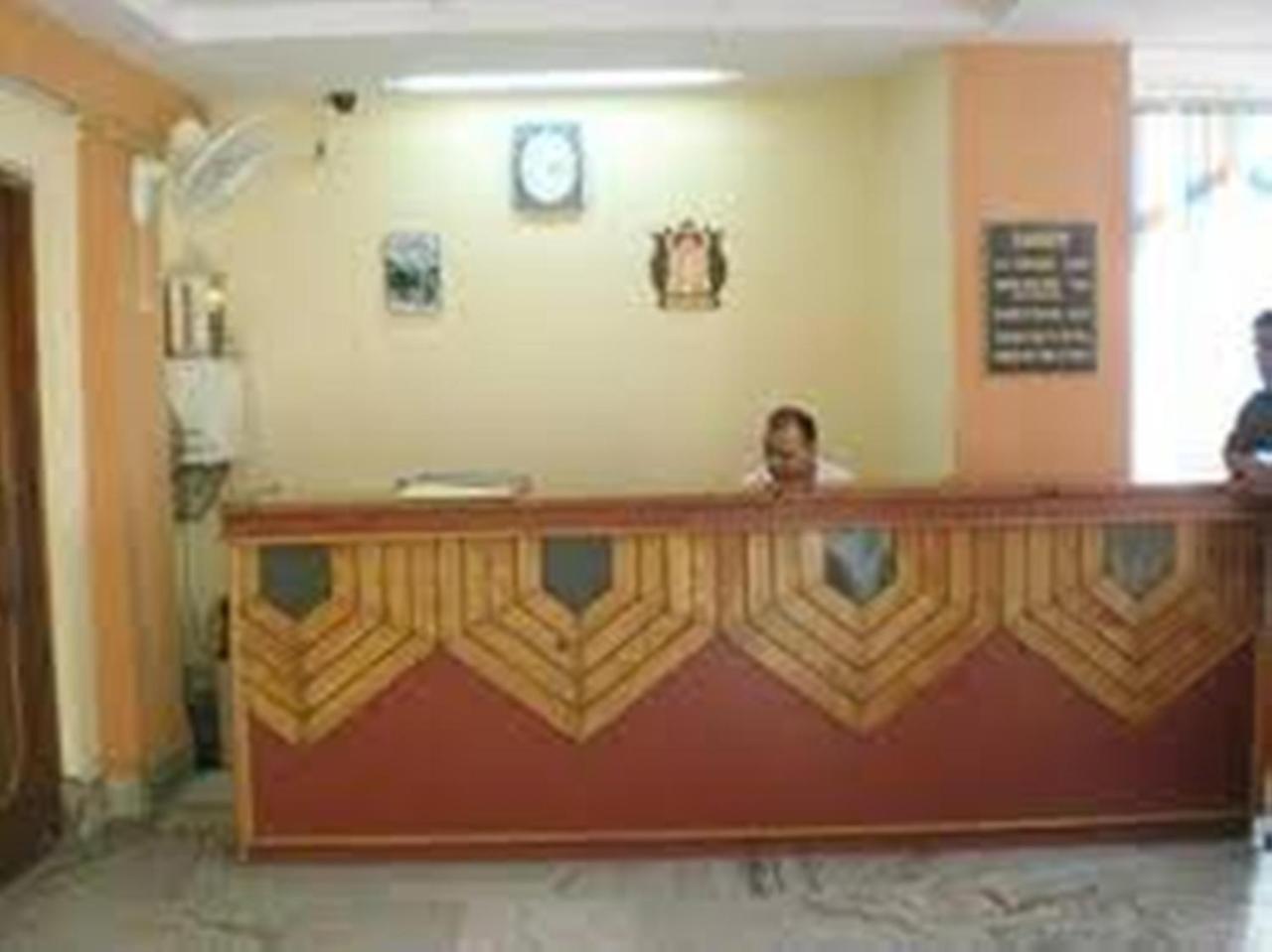 Hotel Shivlok ริชิเคช ภายนอก รูปภาพ
