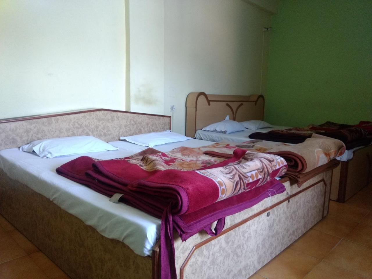 Hotel Shivlok ริชิเคช ภายนอก รูปภาพ